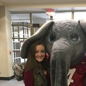 Meet your Posher, Logan